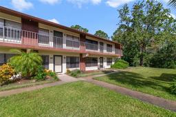 Picture of 108 Lacosta Lane Unit 614, Daytona Beach, FL 32114