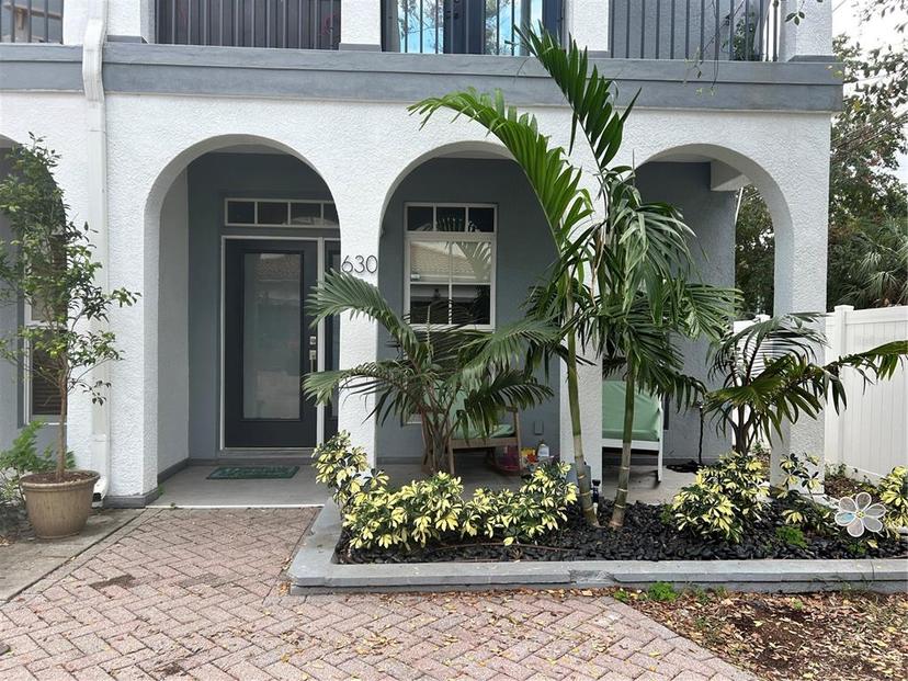 Picture of 630 3Rd Avenue S, St Petersburg FL 33701