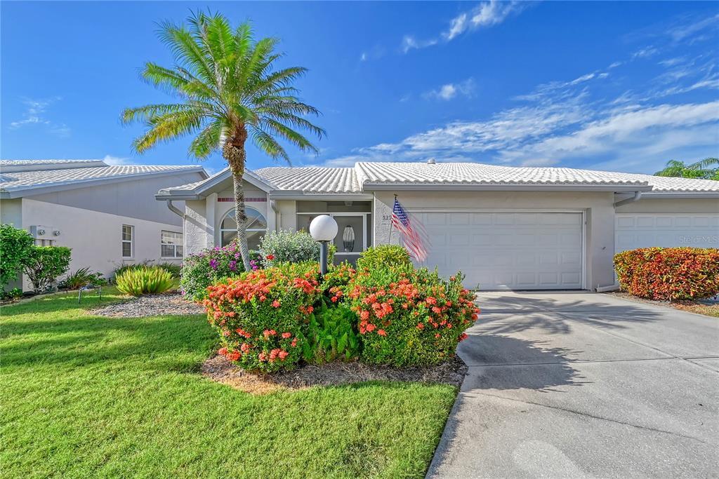 Picture of 5395 Christie Ann Place Unit 9, Sarasota, FL 34233