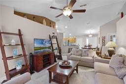 Picture of 806 Knightsbridge Circle, Davenport, FL 33896