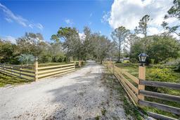 Picture of 3038 SW Gator Trail, Arcadia, FL 34266