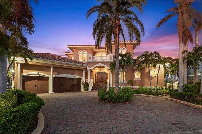 Picture of 101 12Th Street E, Tierra Verde FL 33715