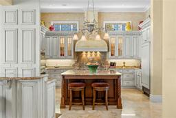 Picture of 101 12Th Street E, Tierra Verde, FL 33715