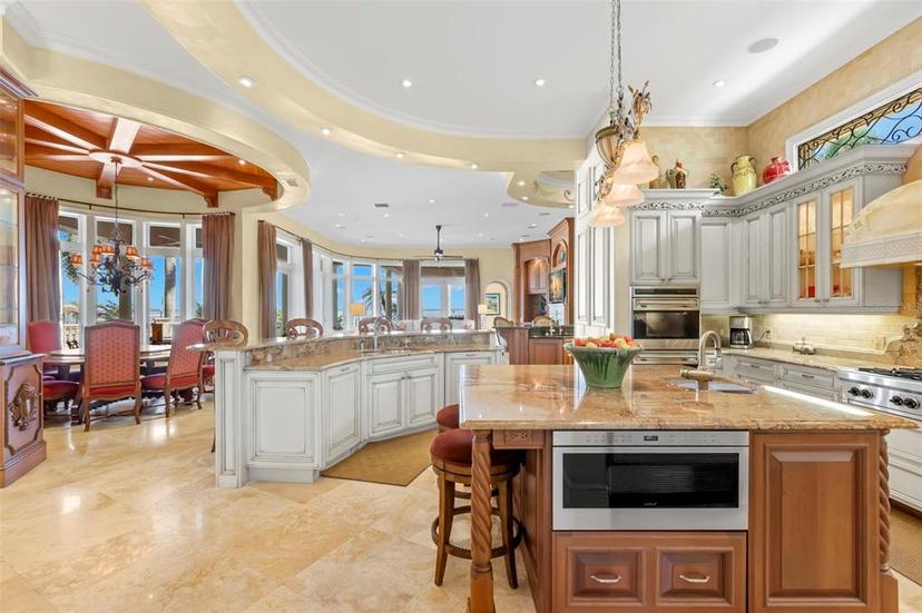Picture of 101 12Th Street E, Tierra Verde FL 33715