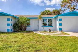 Picture of 105 Sylvania Avenue, Englewood, FL 34223