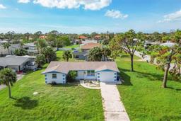 Picture of 105 Sylvania Avenue, Englewood, FL 34223