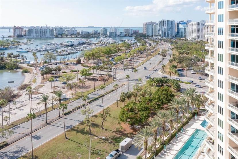 Picture of 340 S Palm Avenue Unit 11, Sarasota FL 34236