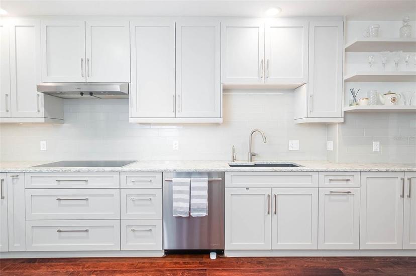 Picture of 340 S Palm Avenue Unit 11, Sarasota FL 34236