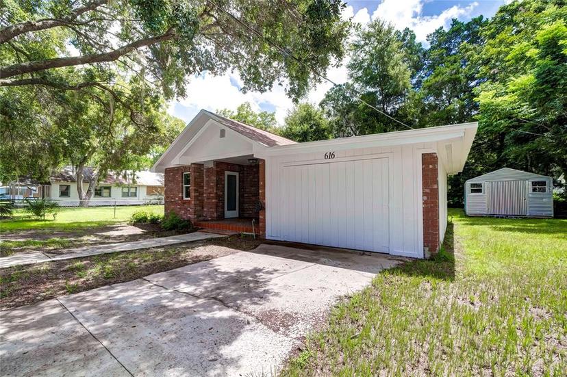 Picture of 616 Powell Street, Wildwood FL 34785