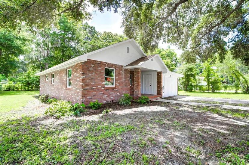 Picture of 616 Powell Street, Wildwood FL 34785