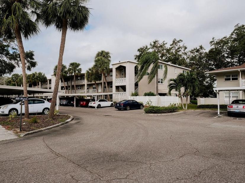 Picture of 920 Virginia Street Unit 207, Dunedin FL 34698