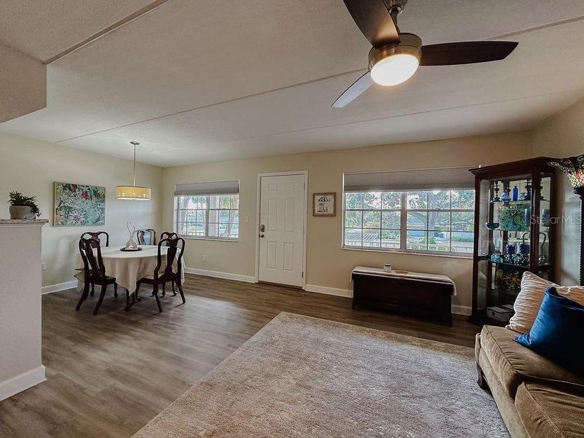 Picture of 920 Virginia Street Unit 207, Dunedin FL 34698