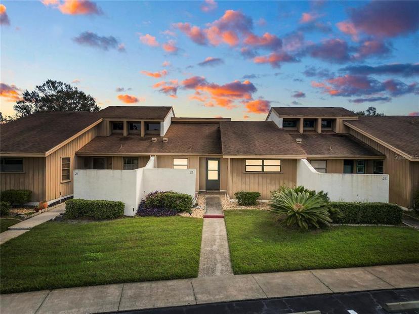 Picture of 5225 Imperial Lakes Boulevard Unit 22, Mulberry FL 33860
