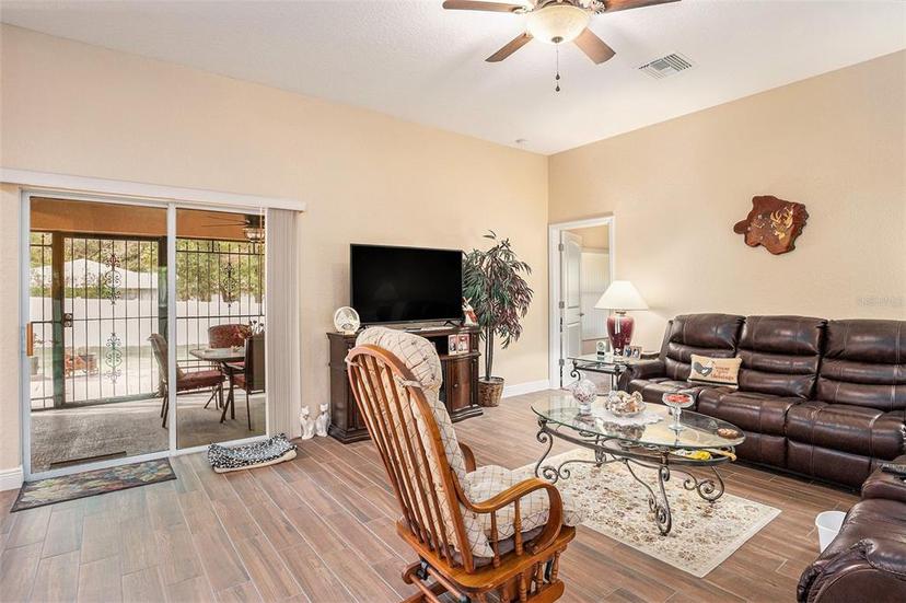 Picture of 33536 Westwood Drive, Dade City FL 33523