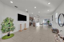 Picture of 805 Bocavista Court, Davenport, FL 33896