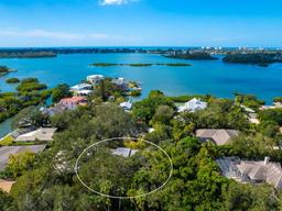 Picture of 1331 Quail Drive, Sarasota, FL 34231