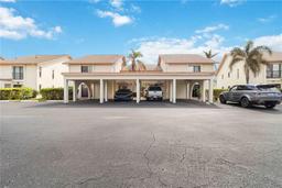Picture of 1743 Lake Place Unit 1743C, Venice, FL 34293