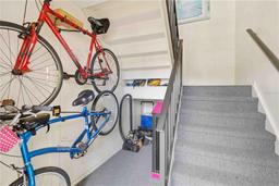 Picture of 1743 Lake Place Unit 1743C, Venice, FL 34293