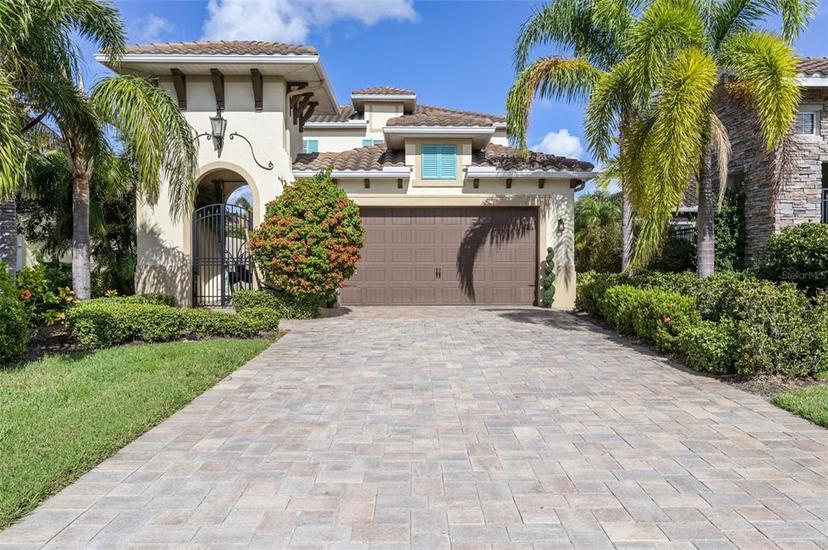 Picture of 4011 5Th Avenue Ne, Bradenton FL 34208