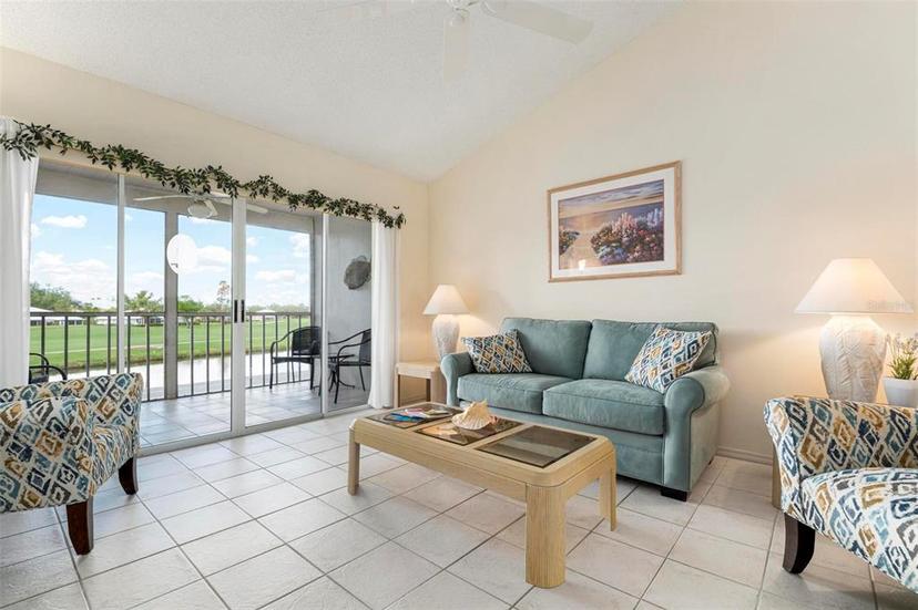 Picture of 427 Cerromar Lane Unit 456, Venice FL 34293