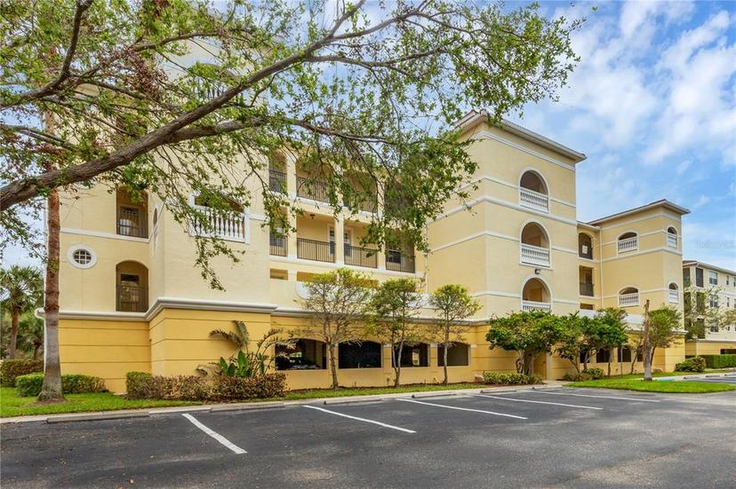 Picture of 980 Cooper Street Unit 302, Venice FL 34285