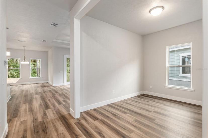 Picture of 1023 NW 132Nd Boulevard, Newberry FL 32669