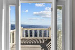 Picture of 5026 Coquina Key Drive Se Unit 5026, St Petersburg, FL 33705
