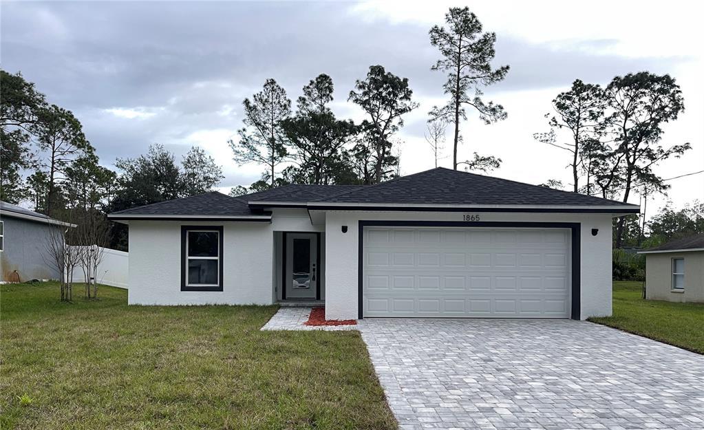 Picture of 17207 Waldrun Avenue, Port Charlotte, FL 33948