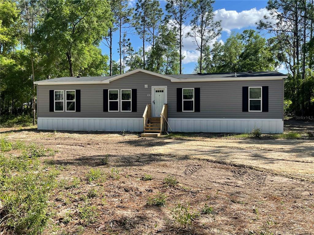 Picture of 14190 SE 25 Street, Morriston, FL 32668