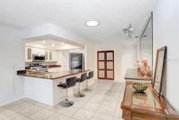 Picture of 704 Medina Way, Sun City Center, FL 33573
