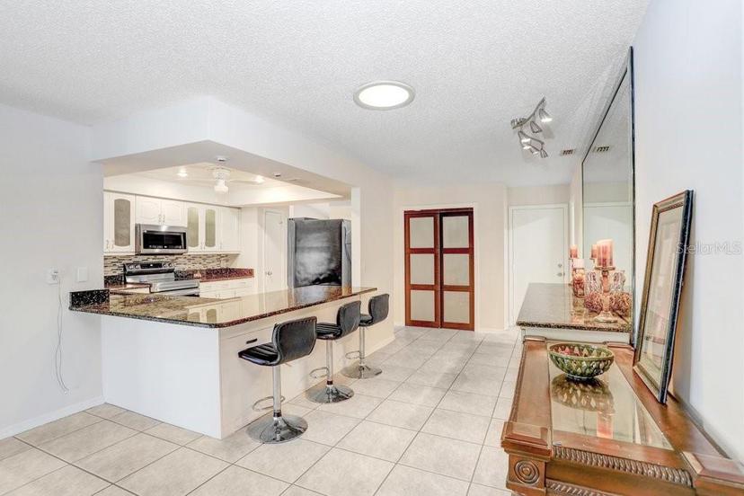 Picture of 704 Medina Way, Sun City Center FL 33573
