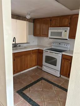 Picture of 6345 Newtown Circle Unit 45A3, Tampa, FL 33615
