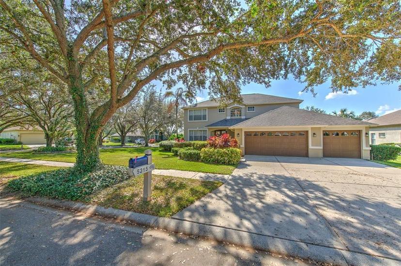 Picture of 5315 Cedarshake Ln, Valrico FL 33596