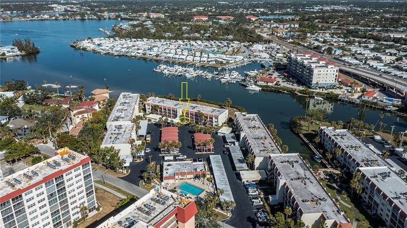 Picture of 250 Santa Maria Street Unit 118, Venice FL 34285