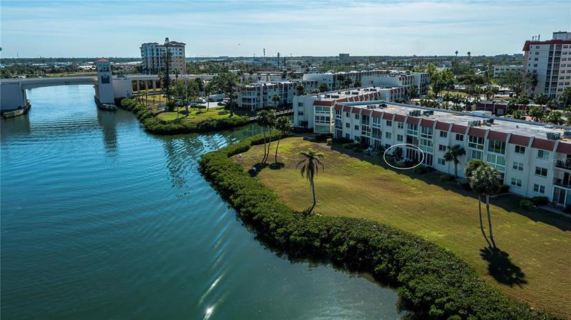 Picture of 250 Santa Maria Street Unit 118, Venice FL 34285