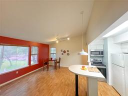 Picture of 2601 SW Archer Road Unit C312, Gainesville, FL 32608