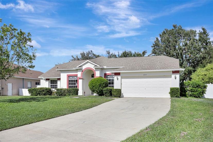Picture of 2019 Wintermere Pointe Drive, Winter Garden FL 34787