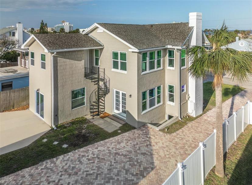 Picture of 727 N Grandview Avenue, Daytona Beach FL 32118