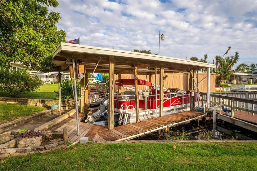Picture of 2417 Vindale Road, Tavares FL 32778