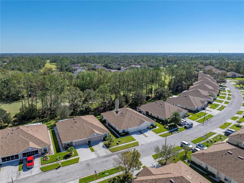Picture of 5726 Autumn Shire Drive, Zephyrhills FL 33541