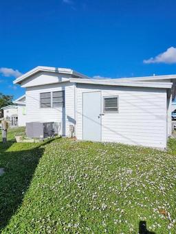Picture of 1812 Pennsylvania Avenue, Bradenton, FL 34207