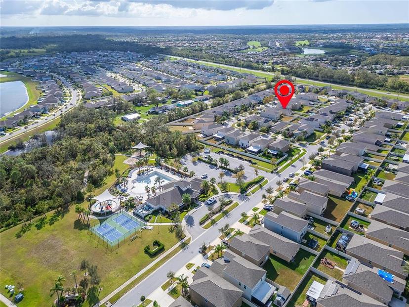 Picture of 17036 Peaceful Valley Dr, Wimauma FL 33598