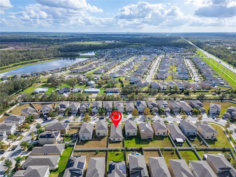 Picture of 17036 Peaceful Valley Dr, Wimauma FL 33598
