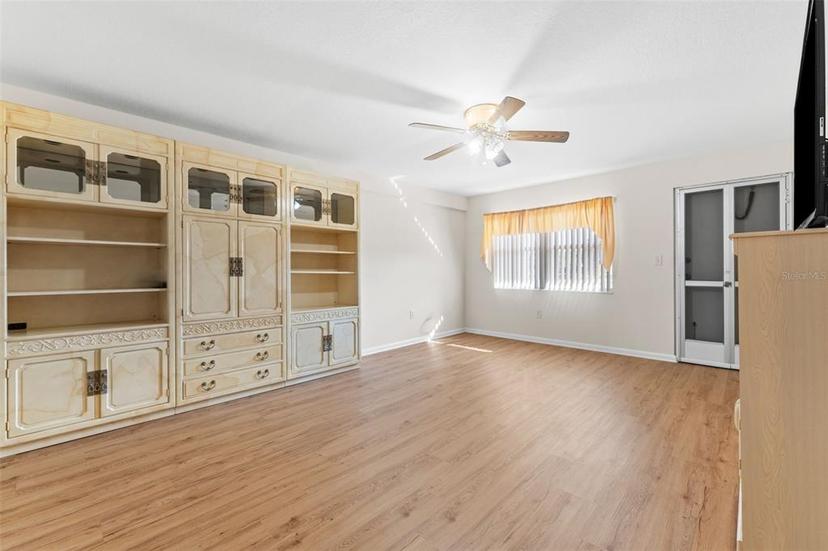 Picture of 1950 59Th Avenue N Unit 114, St Petersburg FL 33714