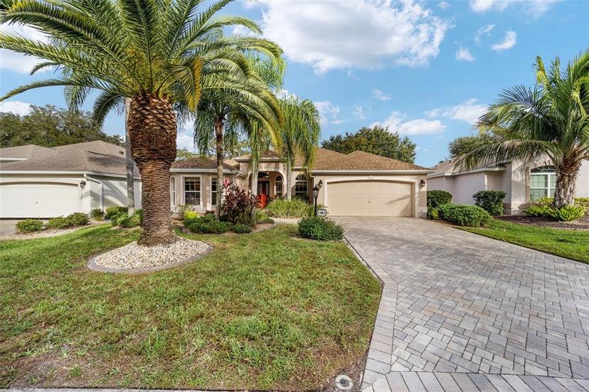 Picture of 877 Winifred Way, The Villages FL 32162