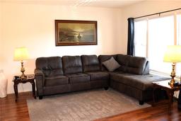 Picture of 2100 World Parkway Boulevard Unit 58, Clearwater, FL 33763