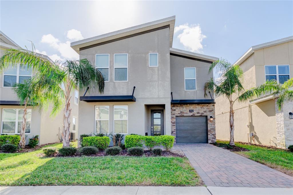 Picture of 712 Whistling Straits Boulevard, Davenport, FL 33896