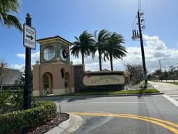 Picture of 712 Whistling Straits Boulevard, Davenport, FL 33896