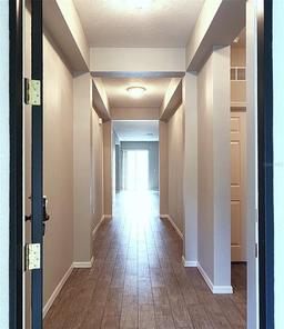 Picture of 107 Slipper Key Road, Apollo Beach, FL 33572