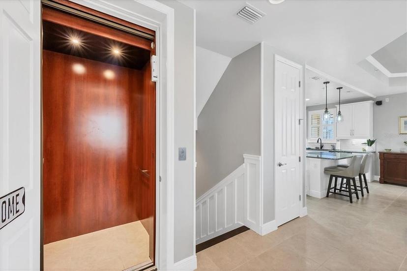 Picture of 10325 Longshore Road Unit 17, Placida FL 33946